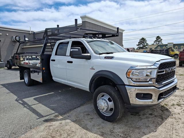 2024 RAM Ram 5500 Chassis Cab RAM 5500 TRADESMAN CHASSIS CREW CAB 4X4 84 CA