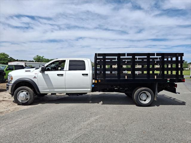 2024 RAM Ram 5500 Chassis Cab RAM 5500 TRADESMAN CHASSIS CREW CAB 4X4 84 CA