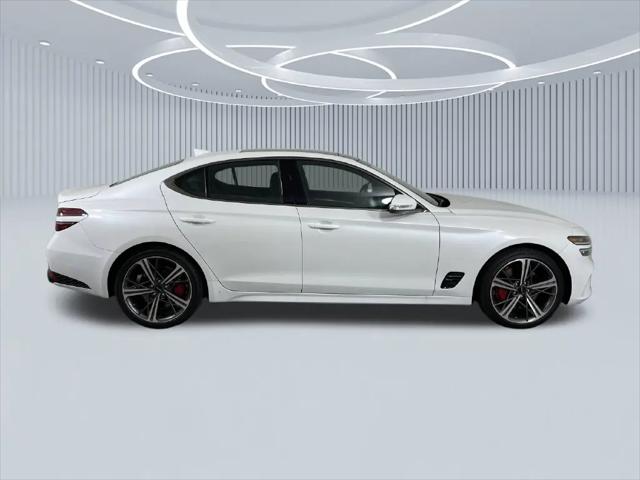 2025 Genesis G70 2.5T RWD