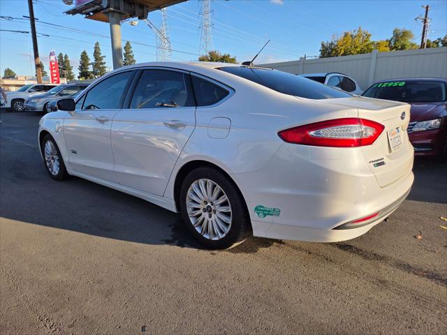 2015 Ford Fusion Energi SE Luxury