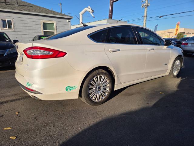 2015 Ford Fusion Energi SE Luxury