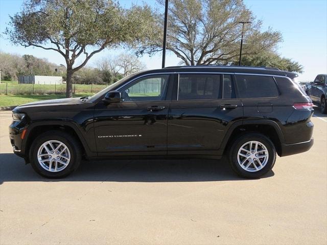 2023 Jeep Grand Cherokee L Laredo 4x4