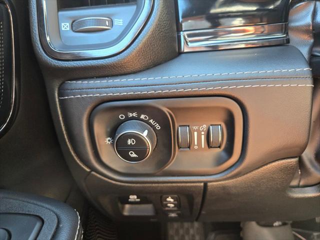 2025 Ram 1500 Limited Crew Cab 4x4 57 Box