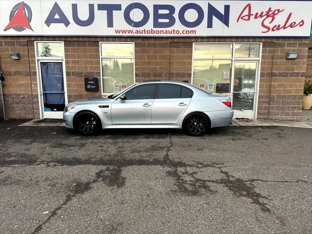 2007 BMW M5 4dr Sdn M5