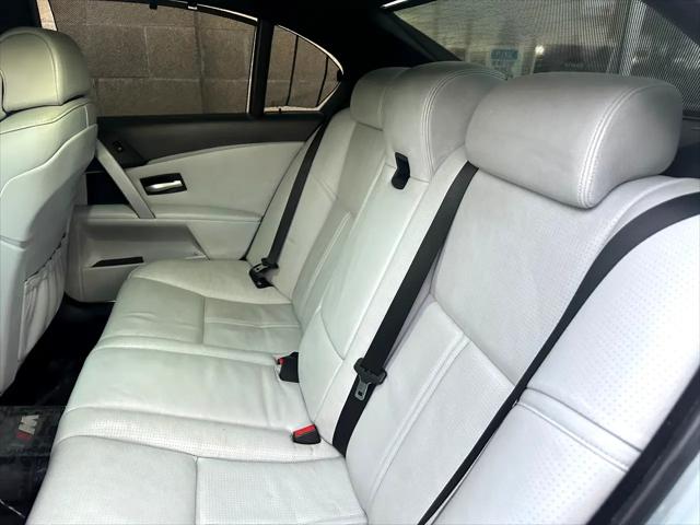 2007 BMW M5 4dr Sdn M5