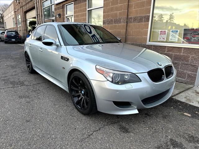 2007 BMW M5 4dr Sdn M5