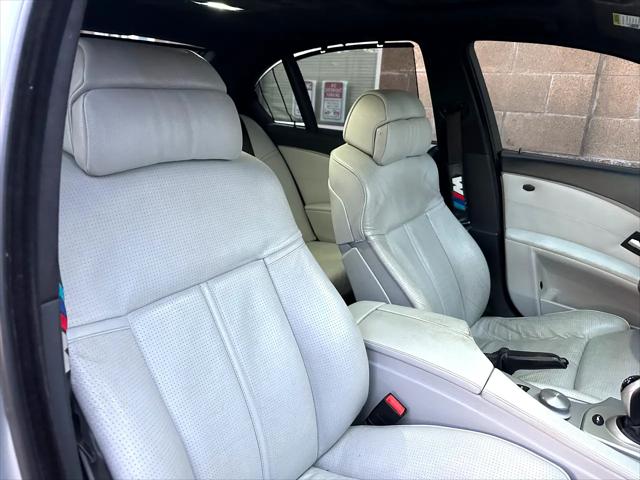 2007 BMW M5 4dr Sdn M5