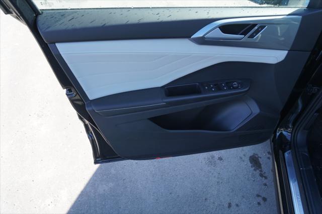 2025 Volkswagen Taos 1.5T SEL