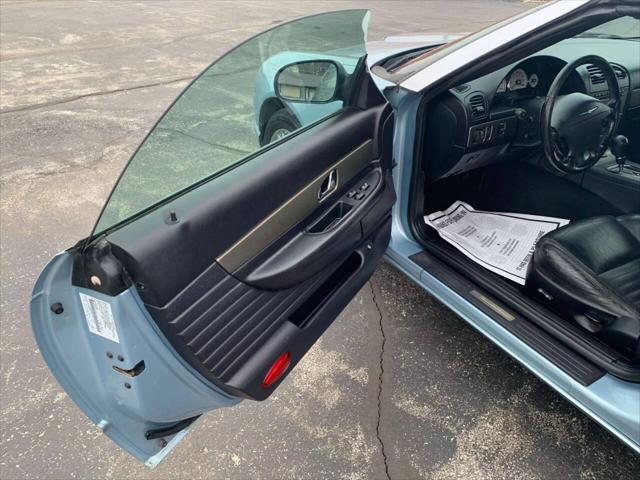 2004 Ford Thunderbird Deluxe 2dr Convertible