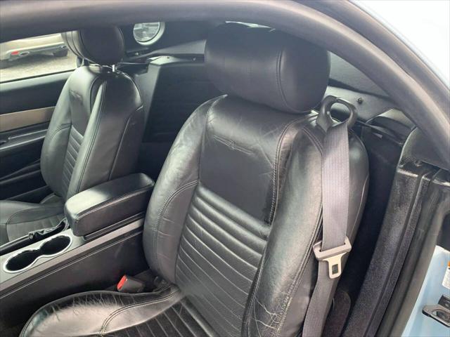 2004 Ford Thunderbird Deluxe 2dr Convertible