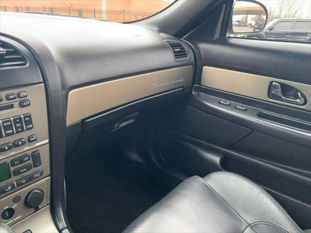 2004 Ford Thunderbird Deluxe 2dr Convertible