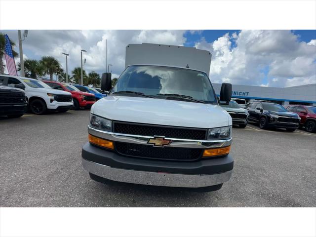 2025 Chevrolet Express Cutaway Work Van