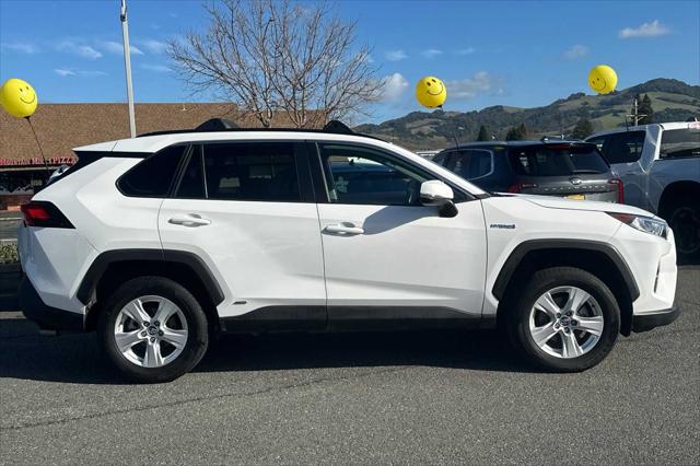 2020 Toyota RAV4 Hybrid XLE