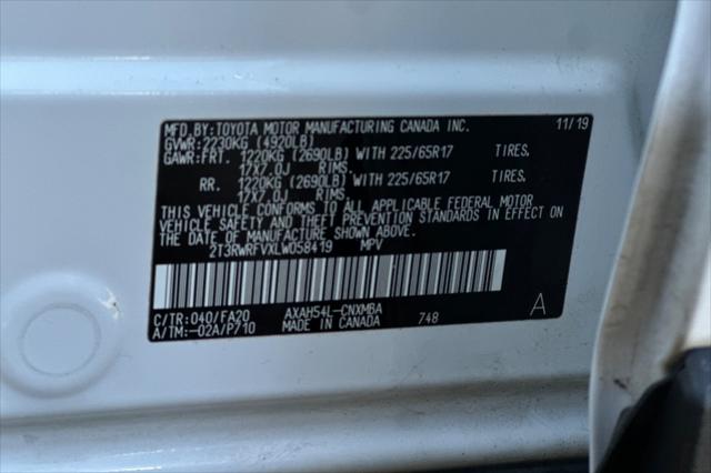 2020 Toyota RAV4 Hybrid XLE