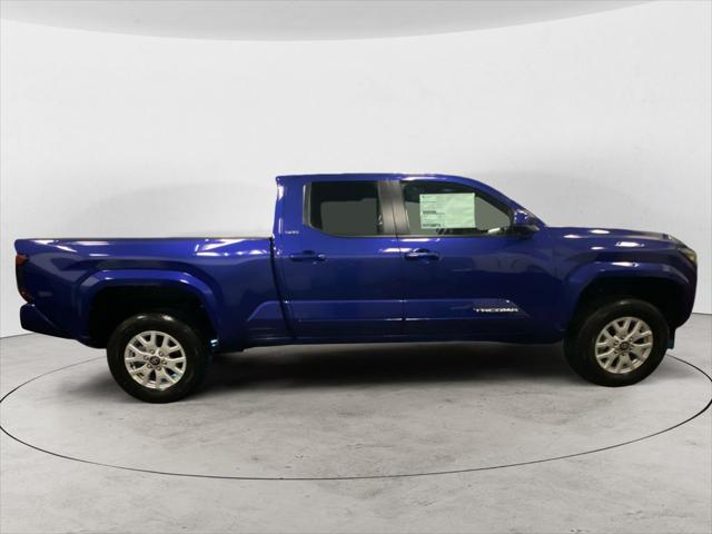 2025 Toyota Tacoma SR5 4WD