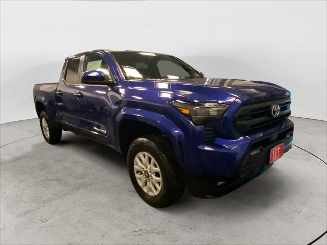 2025 Toyota Tacoma SR5 4WD