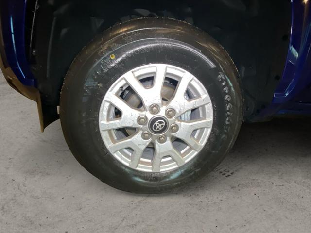 2025 Toyota Tacoma SR5 4WD