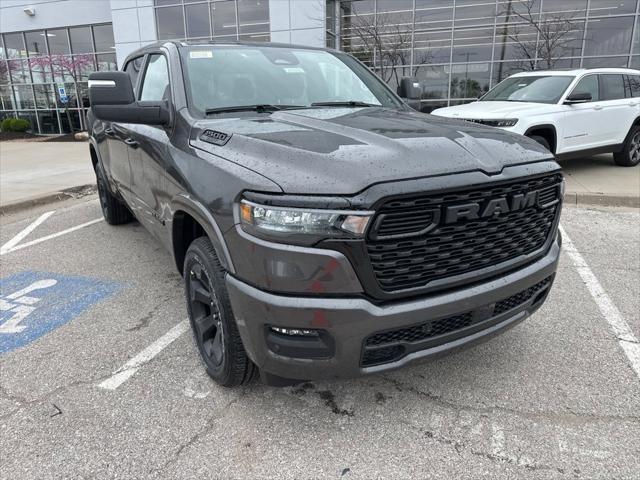 2025 RAM Ram 1500 RAM 1500 BIG HORN CREW CAB 4X4 64 BOX