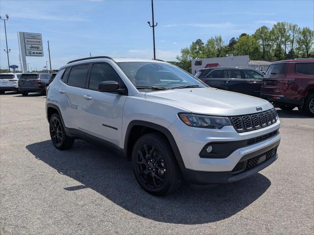 2025 Jeep Compass COMPASS LATITUDE 4X4