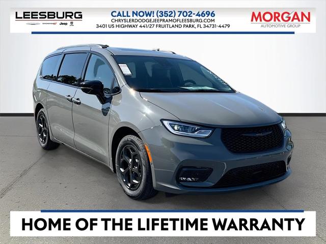 2025 Chrysler Pacifica Hybrid PACIFICA PLUG-IN HYBRID S APPEARANCE