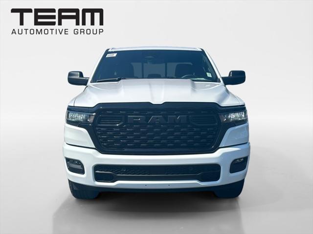 2025 RAM Ram 1500 RAM 1500 TRADESMAN QUAD CAB 4X4 64 BOX