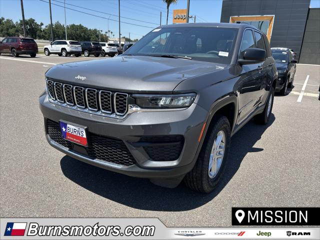 2025 Jeep Grand Cherokee GRAND CHEROKEE LAREDO 4X2