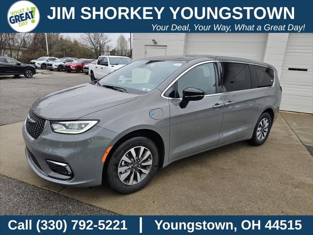 2025 Chrysler Pacifica Hybrid PACIFICA PLUG-IN HYBRID SELECT