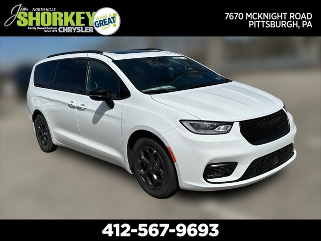 2025 Chrysler Pacifica Hybrid PACIFICA PLUG-IN HYBRID S APPEARANCE