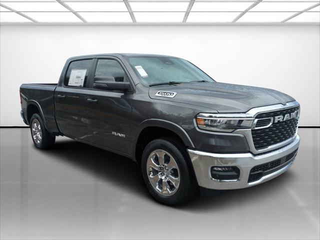 2025 RAM Ram 1500 RAM 1500 BIG HORN CREW CAB 4X2 64 BOX