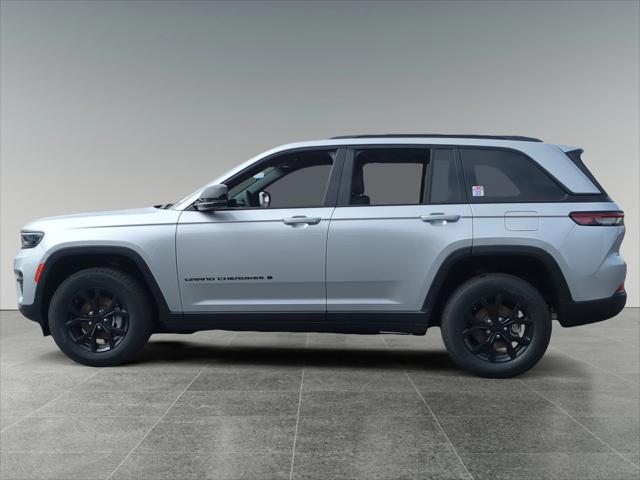2025 Jeep Grand Cherokee GRAND CHEROKEE ALTITUDE 4X2