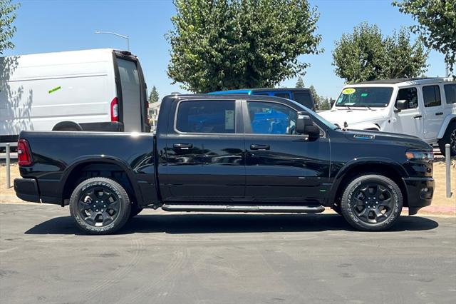 2025 RAM Ram 1500 RAM 1500 BIG HORN CREW CAB 4X2 57 BOX