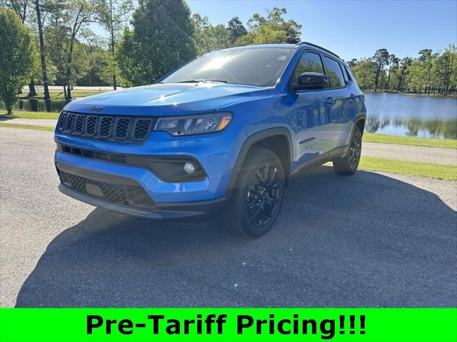 2025 Jeep Compass COMPASS LATITUDE 4X4