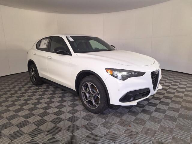 2025 Alfa Romeo Stelvio STELVIO AWD