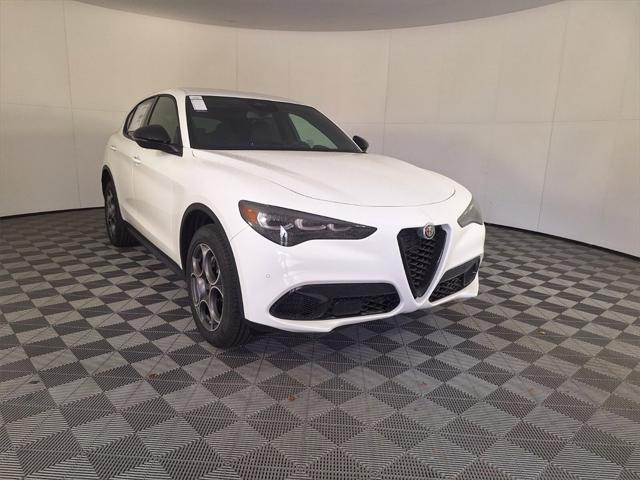 2025 Alfa Romeo Stelvio STELVIO AWD