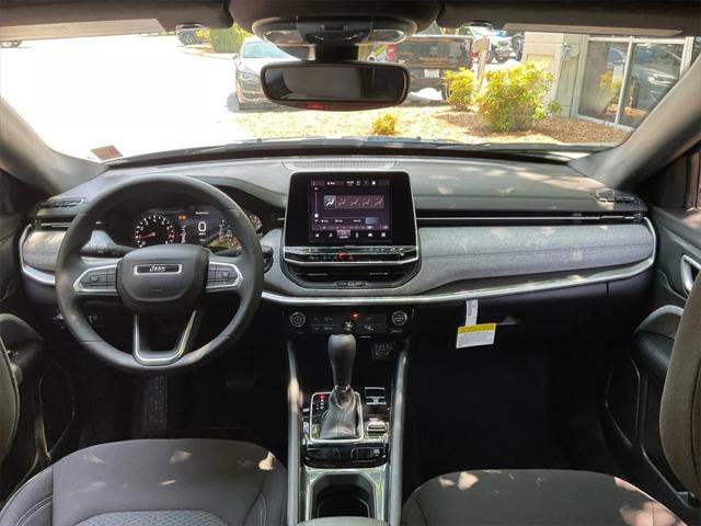 2025 Jeep Compass COMPASS SPORT 4X4