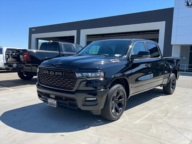 2025 RAM Ram 1500 RAM 1500 BIG HORN CREW CAB 4X2 64 BOX