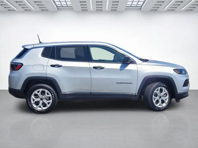 2025 Jeep Compass COMPASS SPORT 4X4
