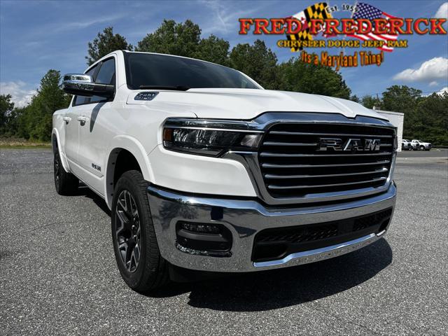 2025 RAM Ram 1500 RAM 1500 LARAMIE CREW CAB 4X4 57 BOX