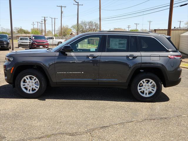 2025 Jeep Grand Cherokee GRAND CHEROKEE LAREDO 4X2
