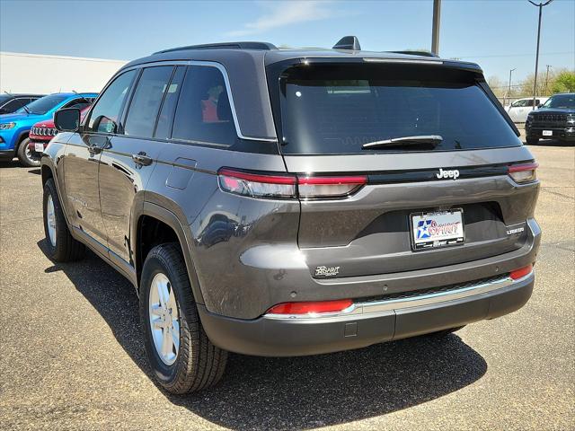 2025 Jeep Grand Cherokee GRAND CHEROKEE LAREDO 4X2