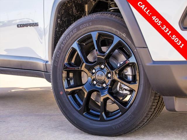 2025 Jeep Compass COMPASS LATITUDE 4X4
