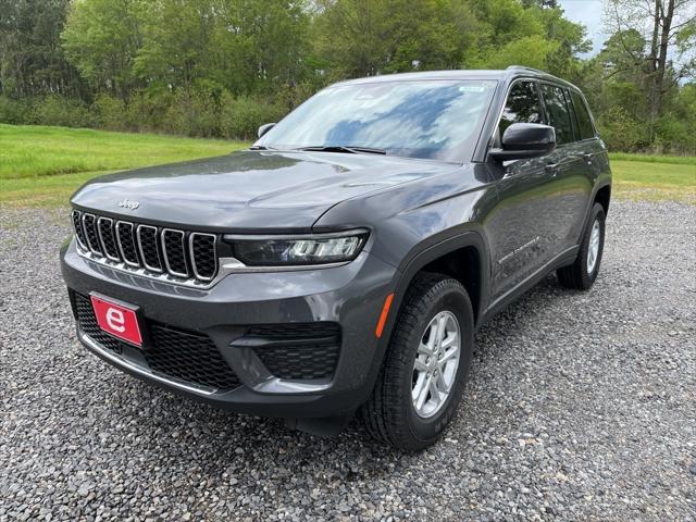 2025 Jeep Grand Cherokee GRAND CHEROKEE LAREDO 4X2