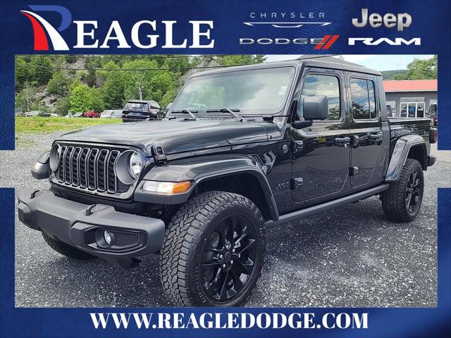 2025 Jeep Gladiator GLADIATOR NIGHTHAWK 4X4