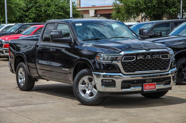 2025 RAM Ram 1500 RAM 1500 LONE STAR QUAD CAB 4X2 64 BOX