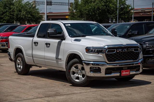 2025 RAM Ram 1500 RAM 1500 LONE STAR QUAD CAB 4X2 64 BOX