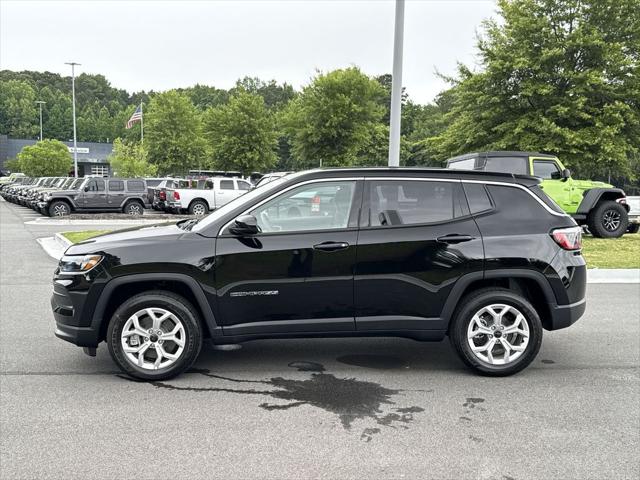2025 Jeep Compass COMPASS SPORT 4X4