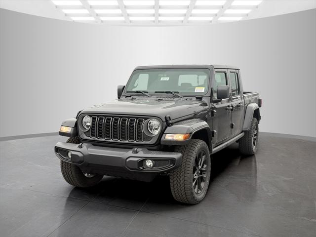 2025 Jeep Gladiator GLADIATOR NIGHTHAWK 4X4 2025 Jeep Gladiator GLADIATOR NIGHTHAWK 4X4