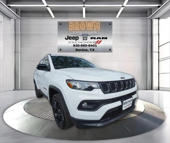 2025 Jeep Compass COMPASS LATITUDE 4X4