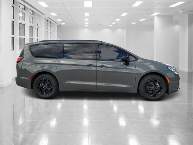 2025 Chrysler Pacifica Hybrid PACIFICA PLUG-IN HYBRID S APPEARANCE