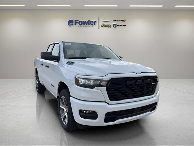 2025 RAM Ram 1500 RAM 1500 TRADESMAN QUAD CAB 4X2 64 BOX